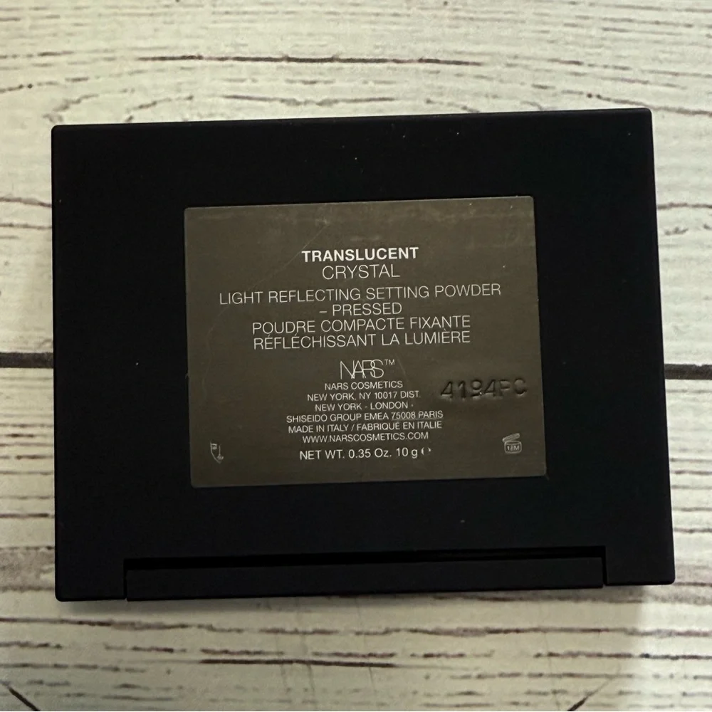 NARS Light Reflecting Setting Powder - Picture 5 of 7